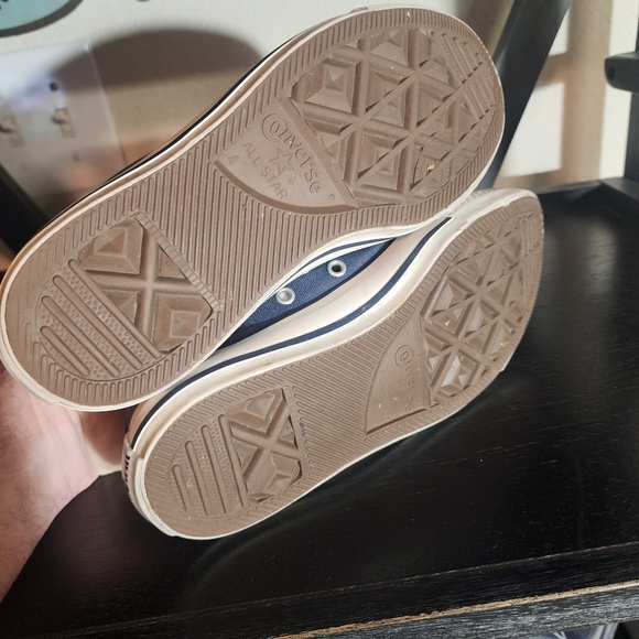 Converse all star size 4 - Picture 5 of 6